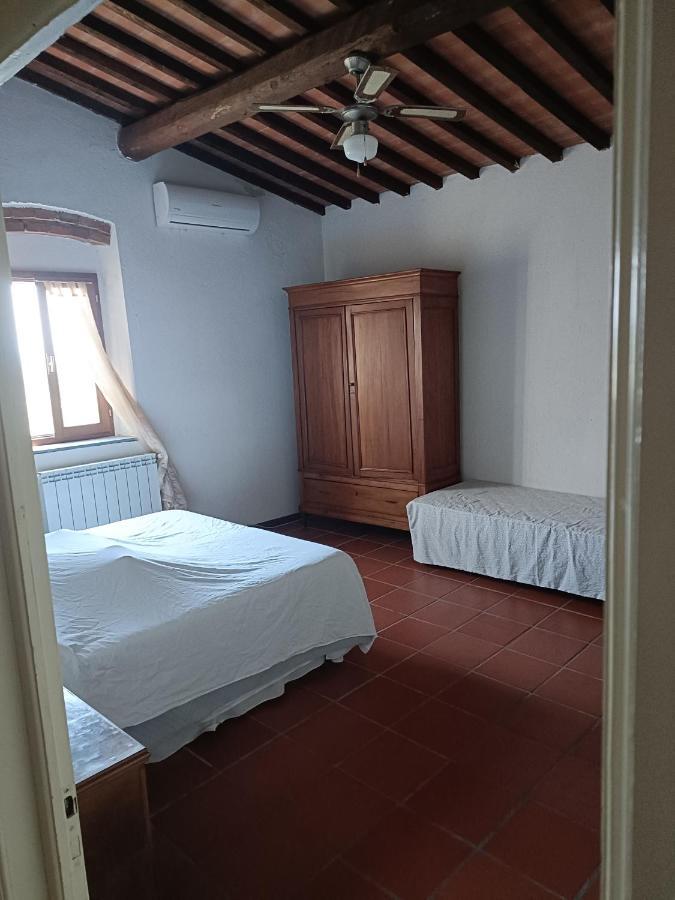 Apartament Il Borgo Dei Pini Vinci Zewnętrze zdjęcie