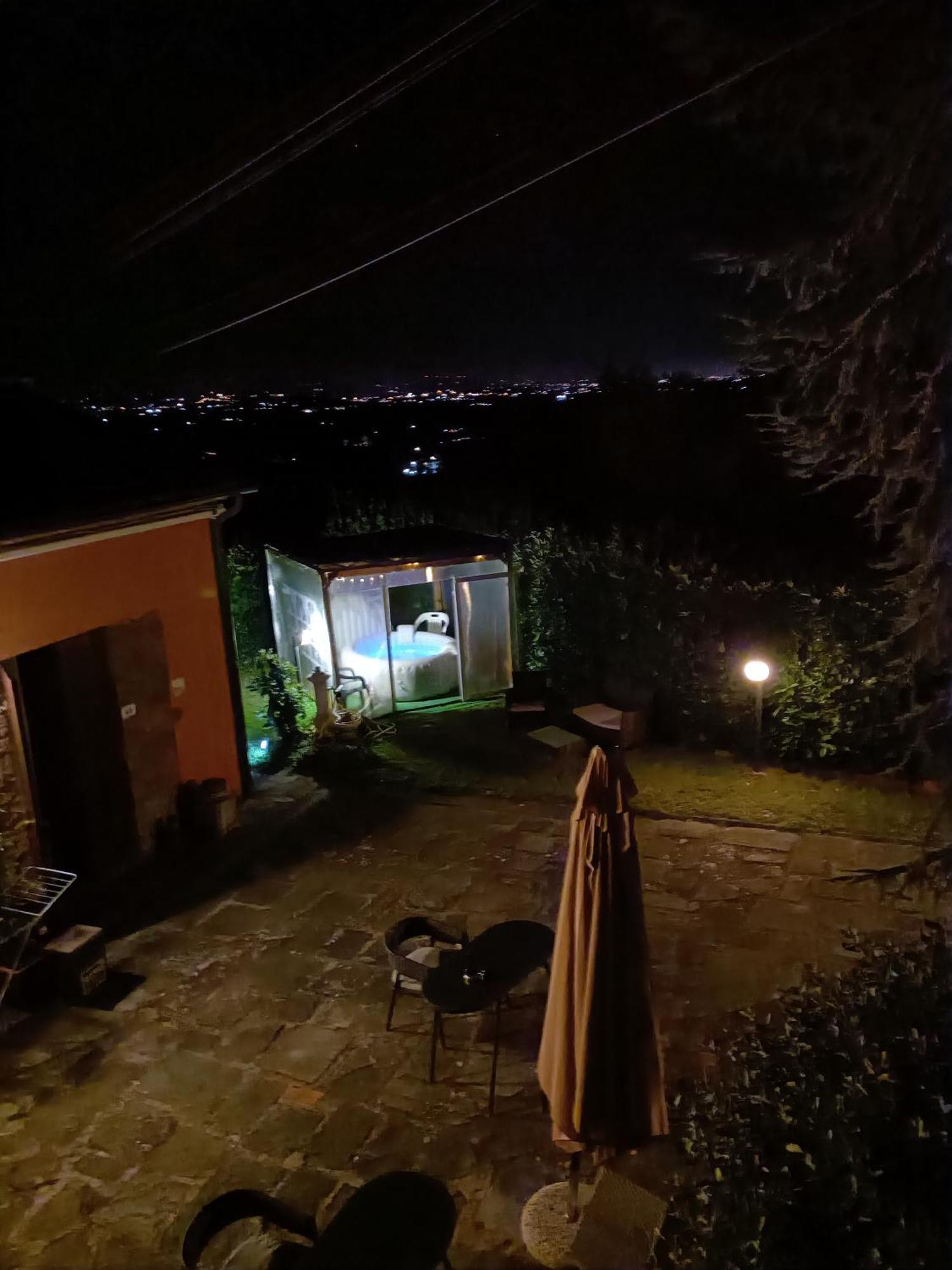 Apartament Il Borgo Dei Pini Vinci Zewnętrze zdjęcie