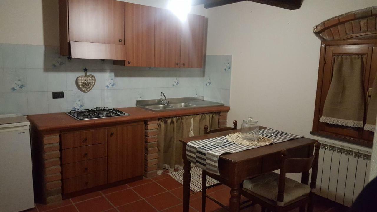 Apartament Il Borgo Dei Pini Vinci Zewnętrze zdjęcie